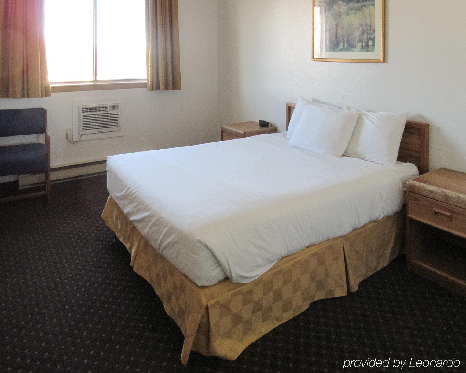 Rodeway Inn Bozeman Exterior photo